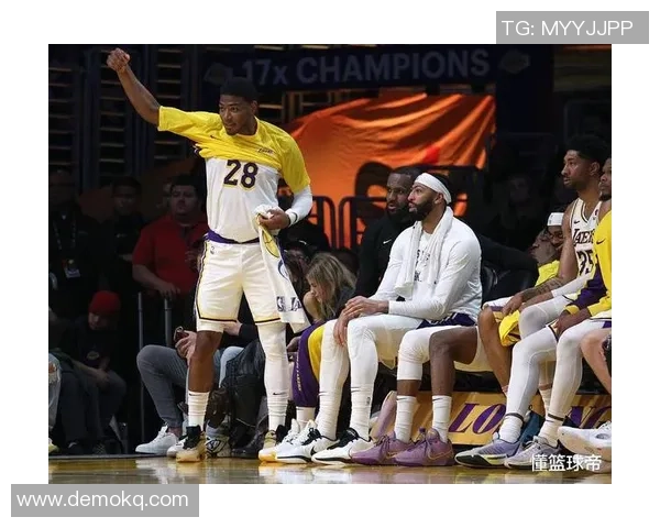 2020湖人快船季前赛精彩对决回顾与分析展望未来发展