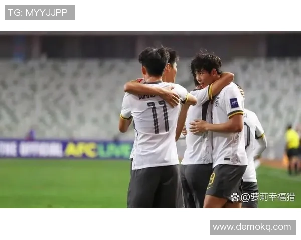 中国与吉尔吉斯足球对决精彩瞬间图片集锦展现激情与实力