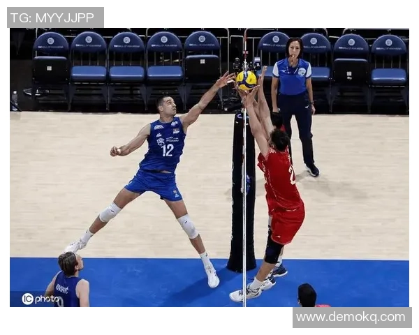 伊朗男排与加拿大男排激战正酣谁能在国际赛场上笑到最后 伊朗男排与加拿大男排激战正酣谁能在国际赛场上笑到最后