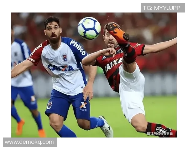 克鲁塞罗与巴竞技激战正酣谁能在这场对决中笑到最后 克鲁塞罗与巴竞技激战正酣谁能在这场对决中笑到最后