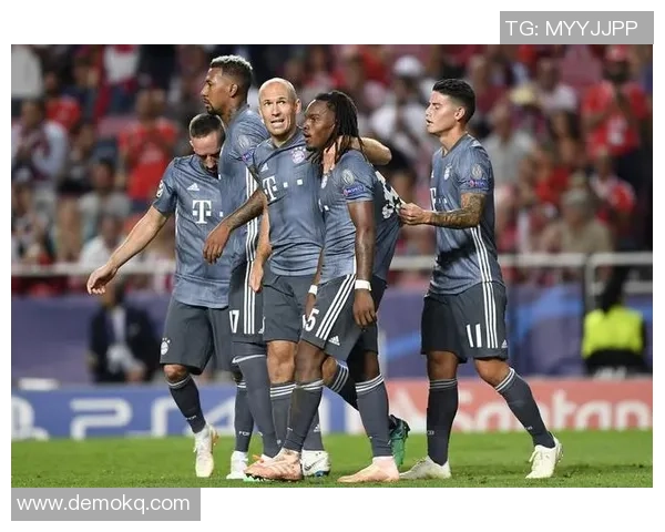 拜仁慕尼黑对阵里昂的精彩对决张路解说全程回顾与分析 拜仁慕尼黑对阵里昂的精彩对决张路解说全程回顾与分析